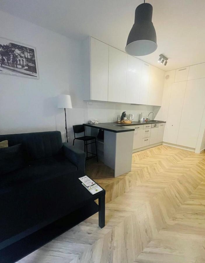 Apartament Mala Ogrodowa Leilighet Oborniki Śląskie Eksteriør bilde